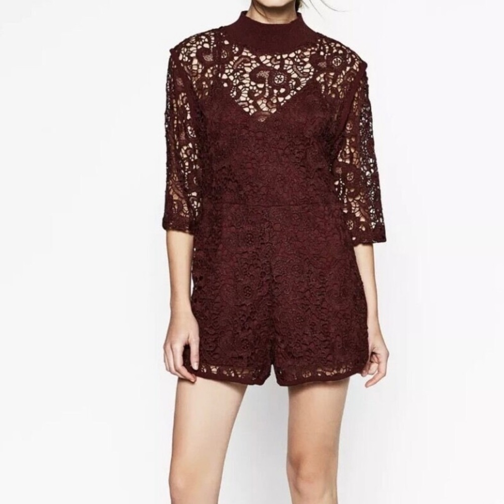 Zara - Maroon Lace Shorts Romper Jumper Sleeve 3/4 Built in Liner size S